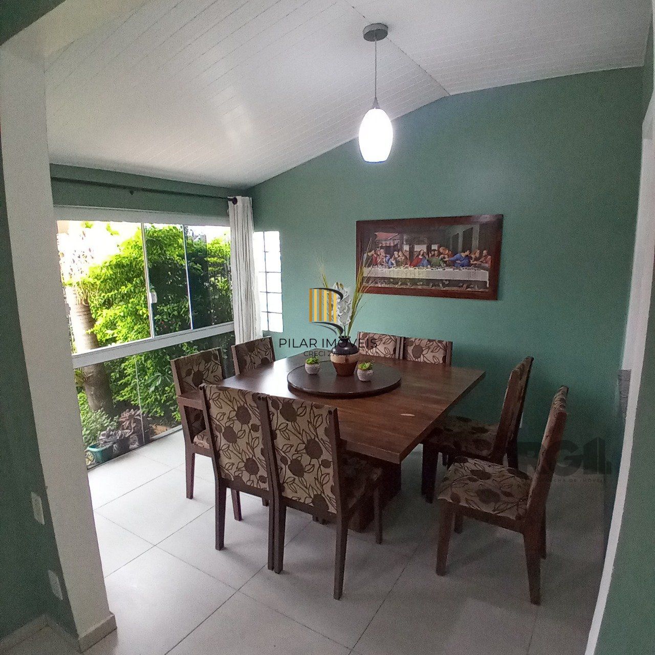 Casa para Venda - 97,95m², 4 dormitórios, 1 vagas - Hípica, Porto Alegre