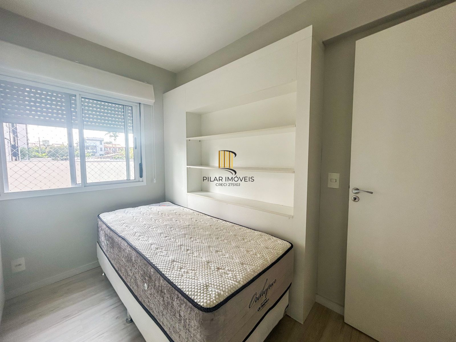 Apartamento de 02 dormitórios no Bairro Tristeza em Porto Alegre/RS