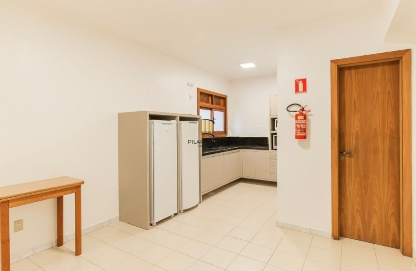 Apartamento de 03 dormitórios no Bairro Petrópolis em Porto Alegre/RS