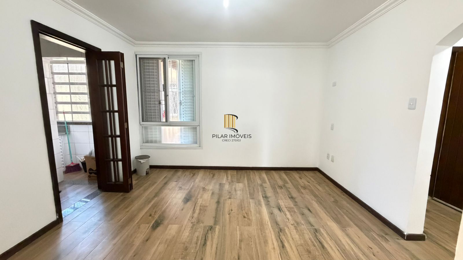 Apartamento de 2 dormitórios com vista para o Marinha no bairro Menino Deus em Porto Alegre/RS