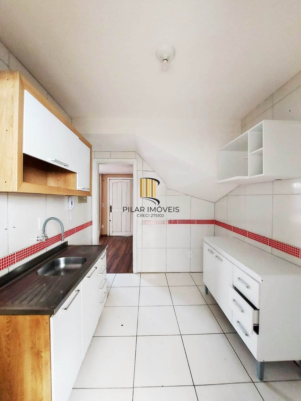 Casa em condomínio, 2 quartos, 1 vaga, bairro, 104m² Camaquã Porto Alegre
