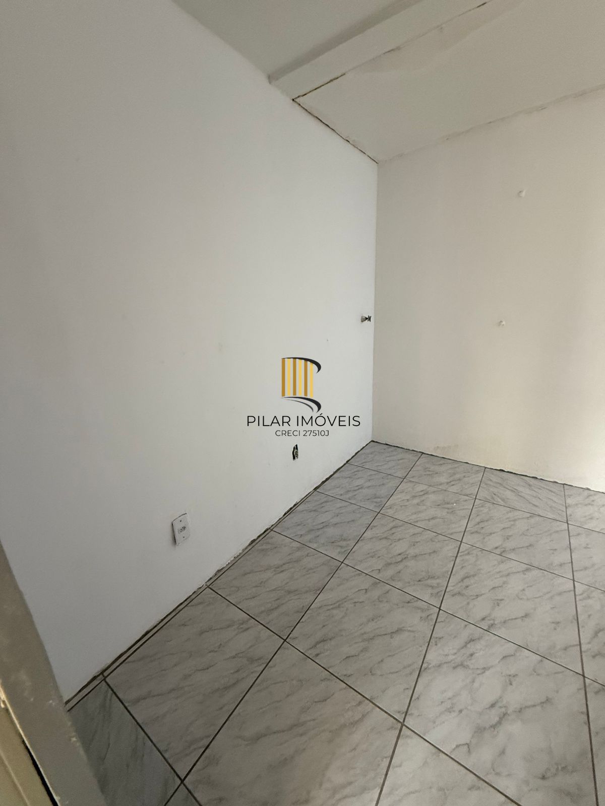 Apartamento para Venda - 82m², 2 dormitórios, 1 vaga - Praia De Belas