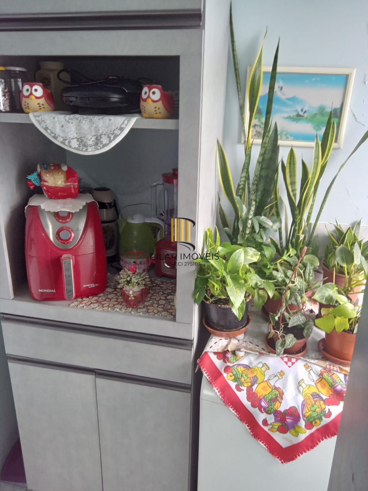 Apartamento de 3 dormitórios ,1 vaga rotativa ,portaria 24 horas , ultimo andar sem elevador !