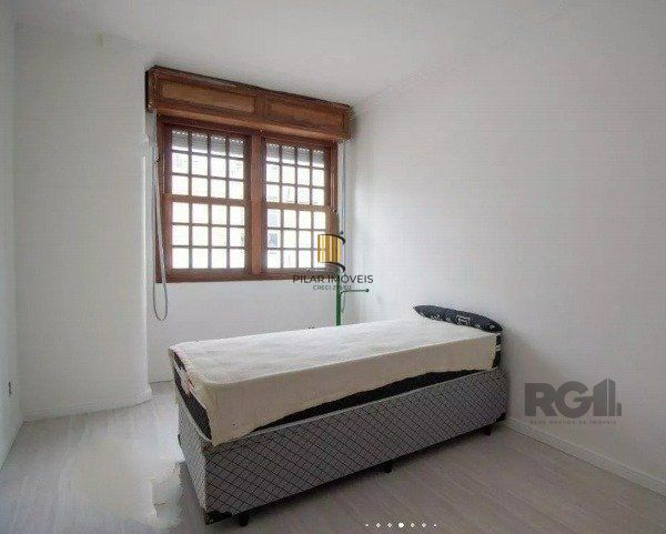 Apartamento 3 dormitórios, Bairro Floresta - SHOPPING TOTAL