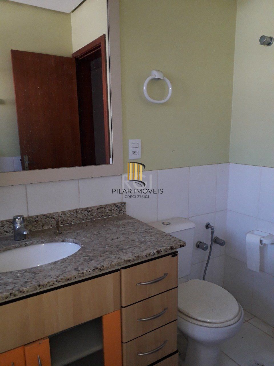Casa para Venda - 205m², 2 dormitórios, sendo 1 suites, 2 vagas - Ipanema