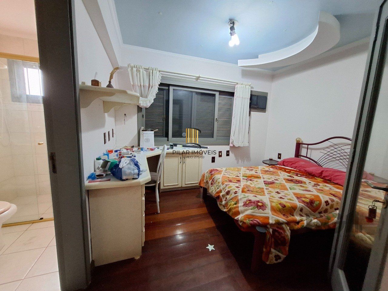 Casa com 537,00 m² com 04 dormitórios no Bairro Tristeza