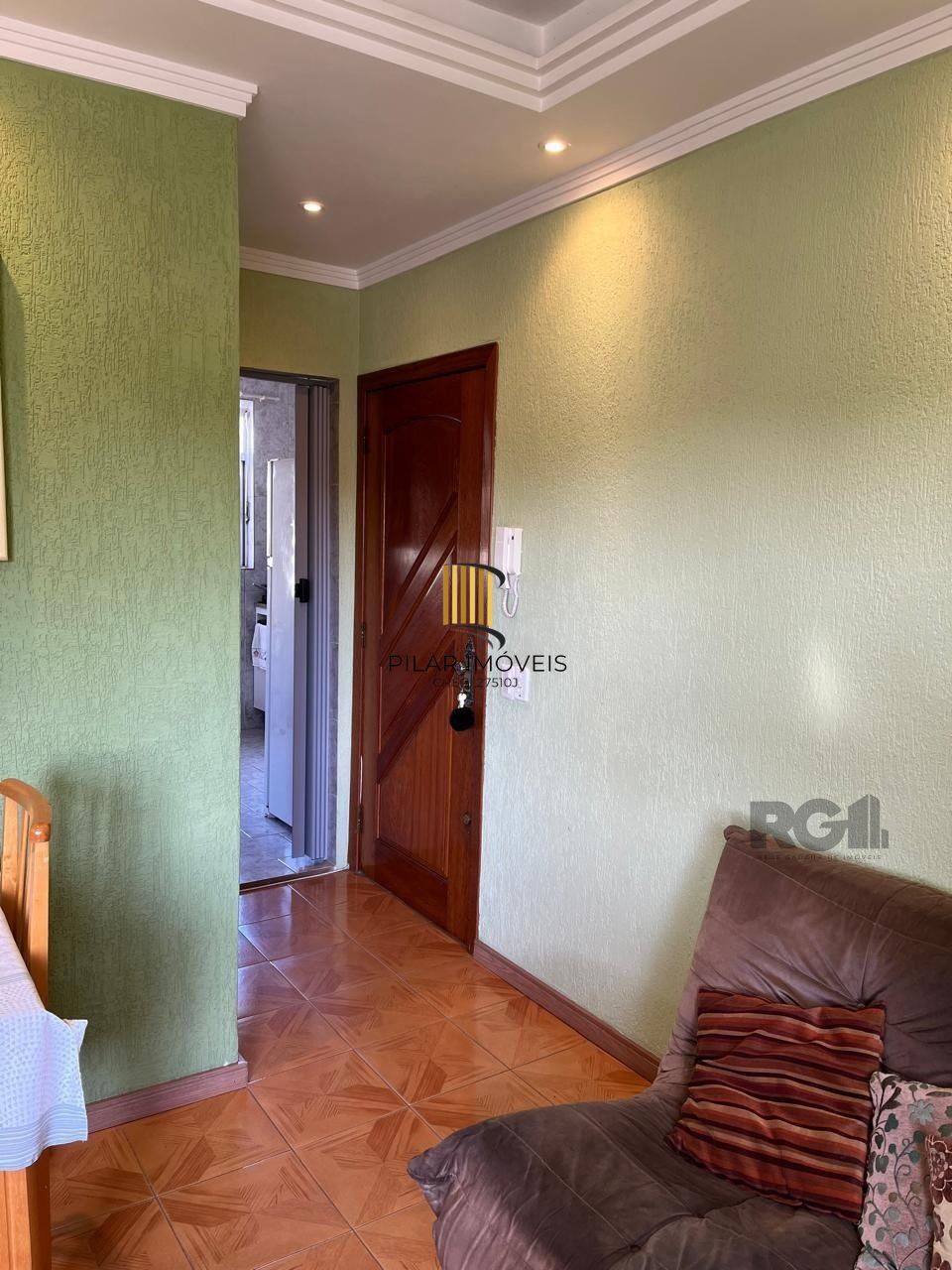 Apartamento com 2 quartos, vaga de garagem, lavabo, no bairro Cristal, Porto Alegre/RS