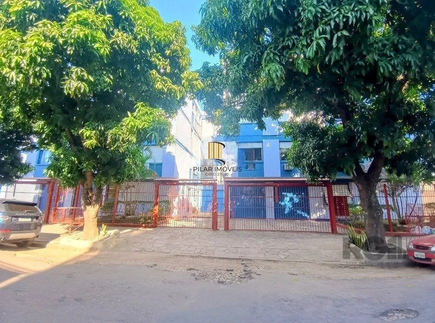 APARTAMENTO 2 DORMITORIOS, GARAGEM COBERTA, DEPEDENCIA DE EMPREGADA, TERCEIRO ANDAR NO PASSO DA AREIA, PORTO ALEGRE RS - Pilar Imóveis