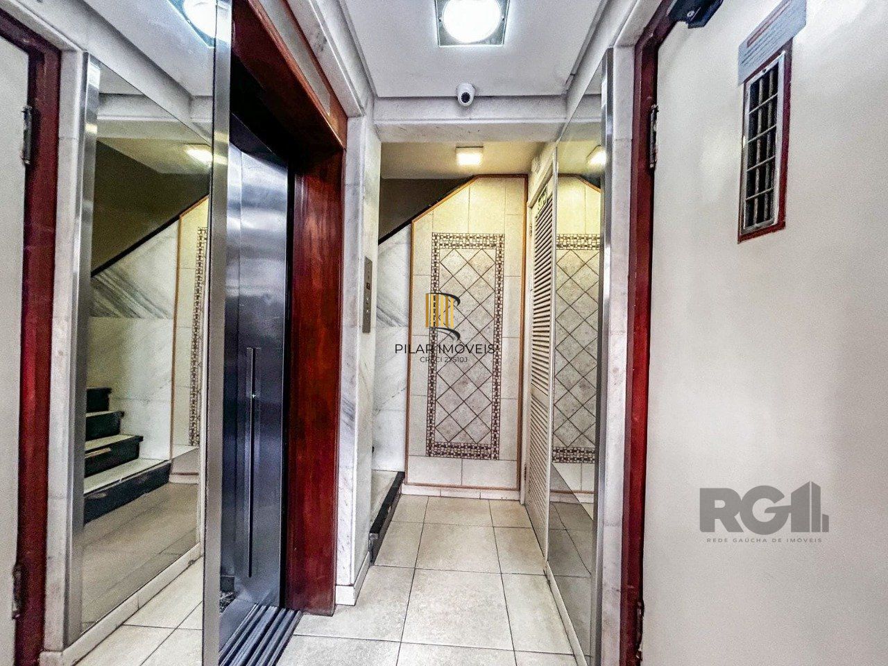Apartamento de 1 dormitório na Cidade Baixa.
