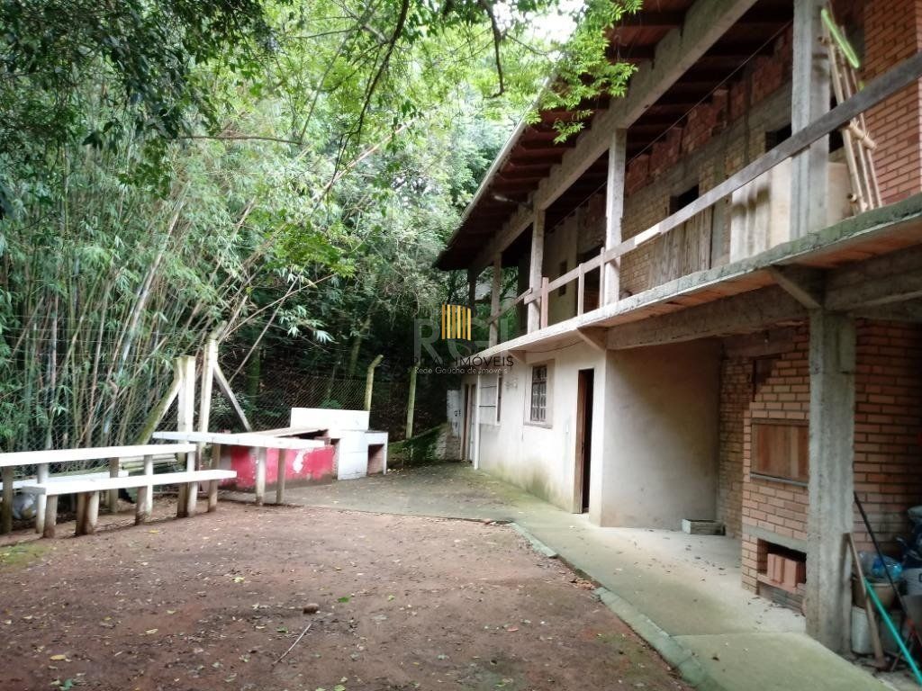 Sítio para Venda - 300m², 3 dormitórios, sendo 1 suites, 4 vagas - Krahe, Viamão
