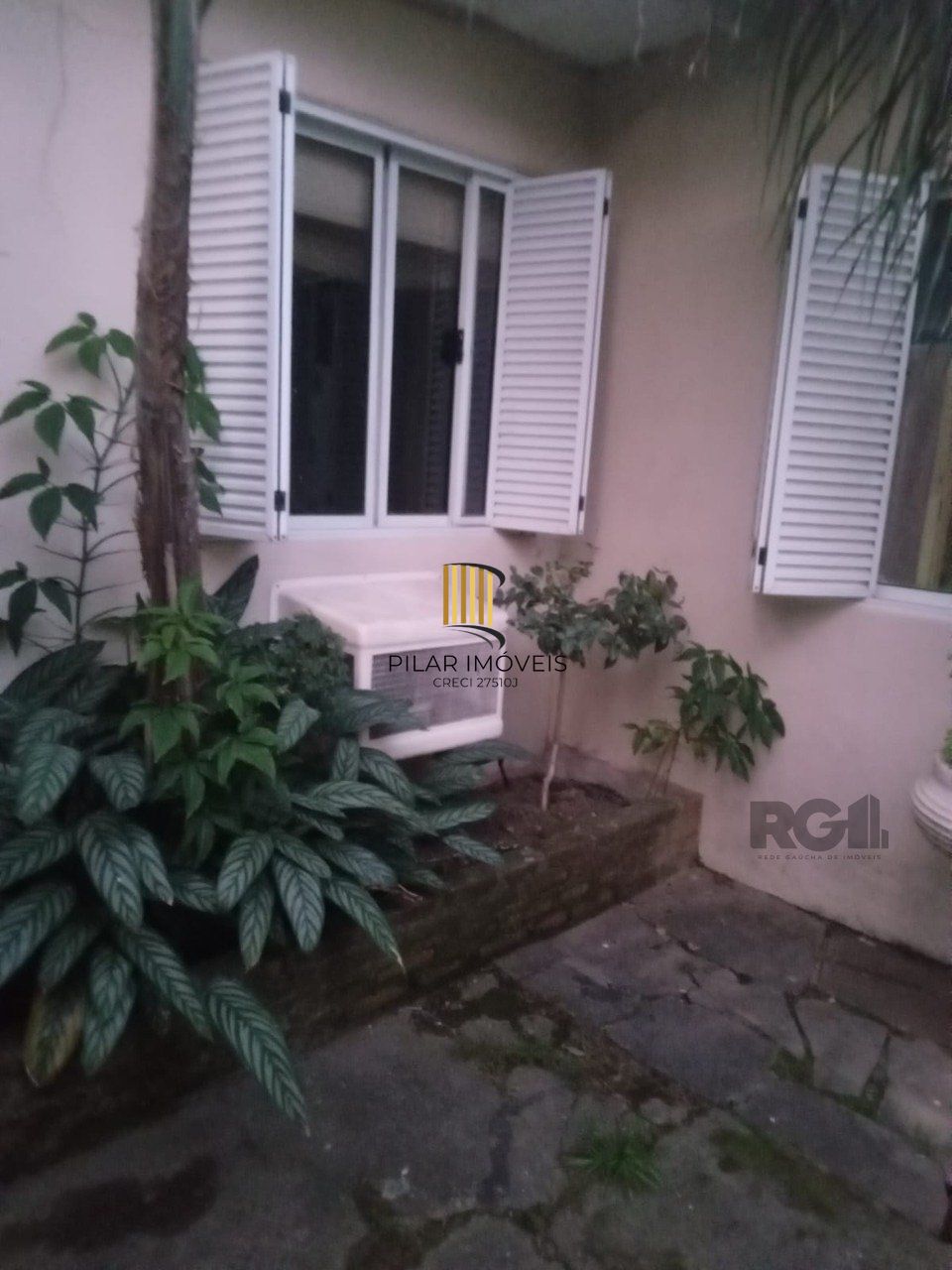 CASA 2 DORMITÓRIOS, 2 VAGAS DE GARAGEM, BAIRRO RESTINGA, PORTO ALEGRE/RS