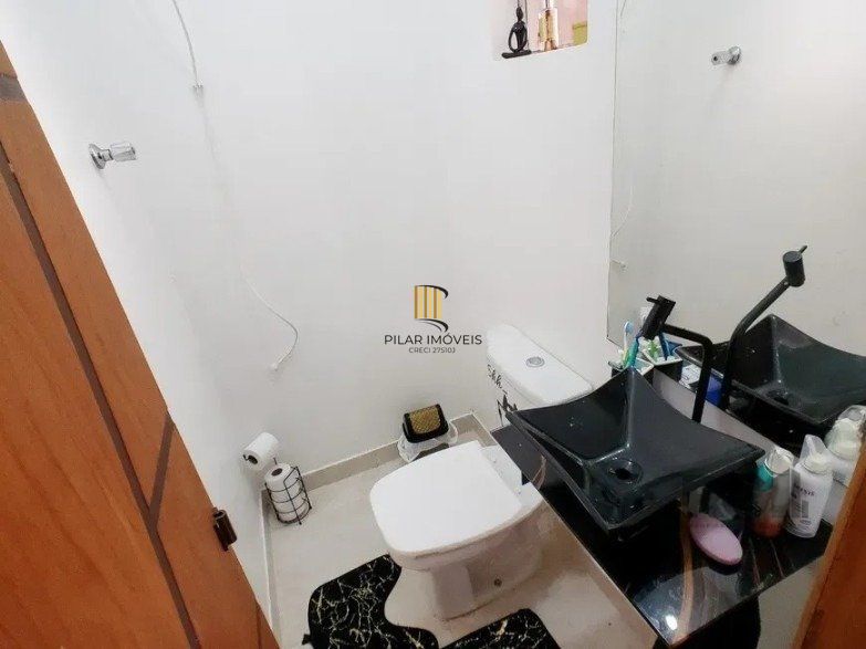 Apartamento Térreo com 02 dormitórios Na cidade Baixa em Porto Alegre/RS