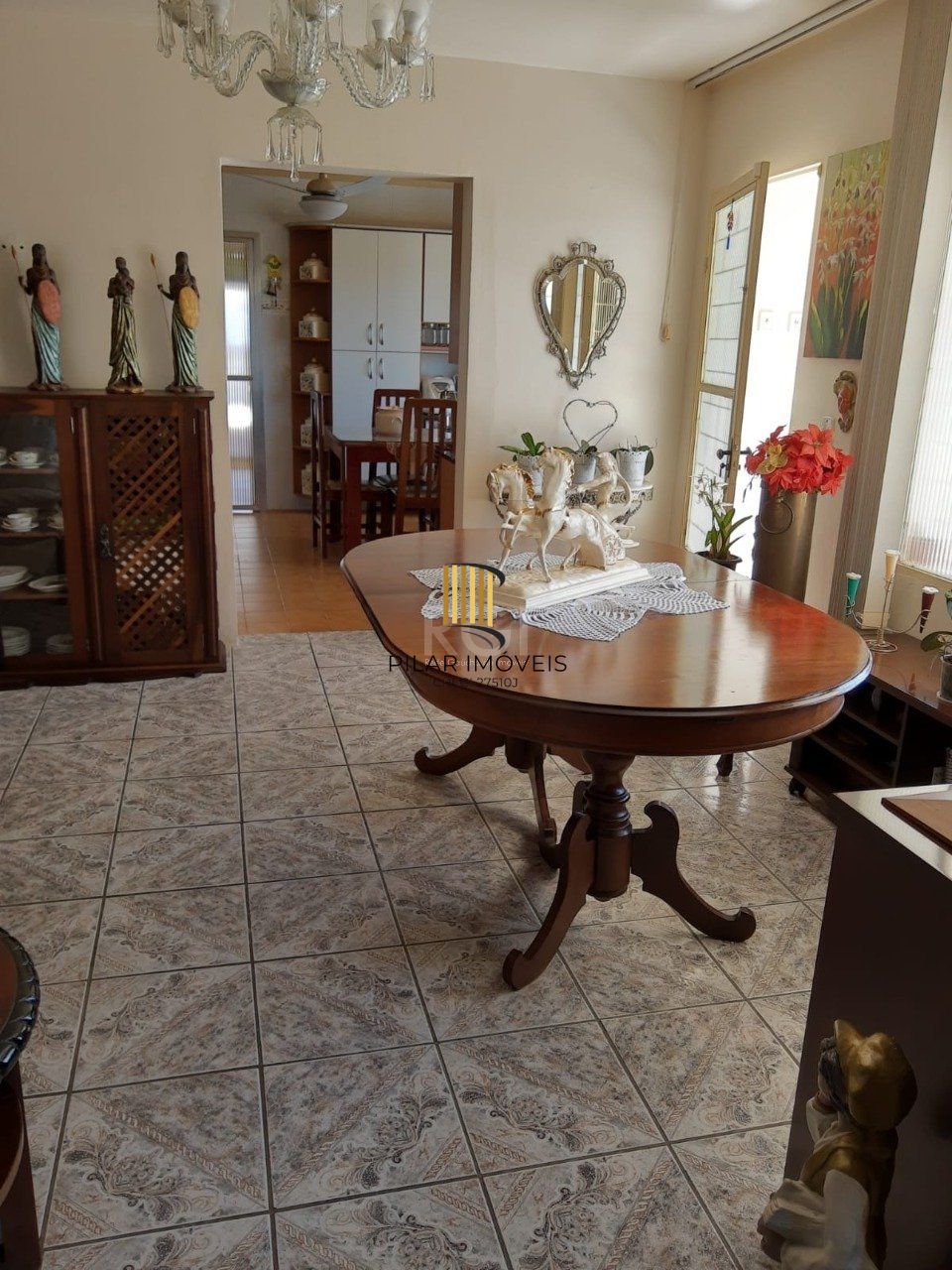 Casa para Venda - 103.38m², 2 dormitórios, sendo 1 suites, 3 vagas - Cecília, Porto Alegre