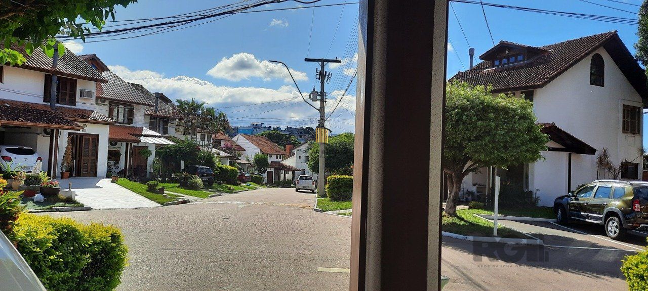 Casa Condominio para Venda - 129.58m², 3 dormitórios, sendo 1 suites, 3 vagas - Cavalhada