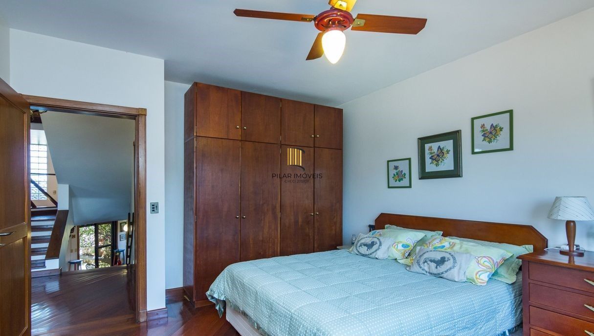 Casa Condominio para Venda - 359.27m², 3 dormitórios, sendo 1 suites, 4 vagas - Cristal