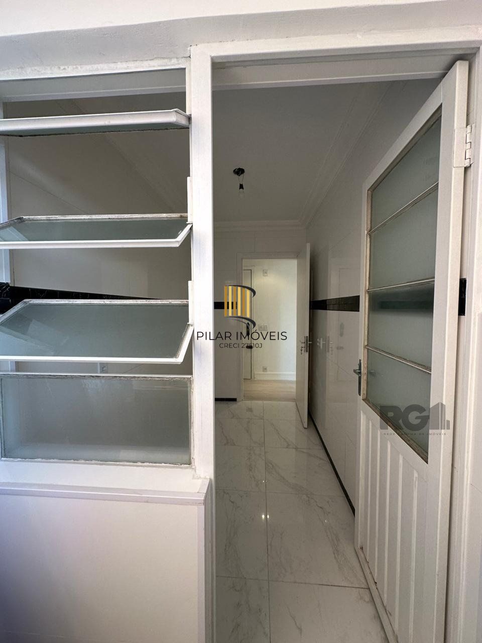 Apartamento de 1 dormitório no Bairro Glória