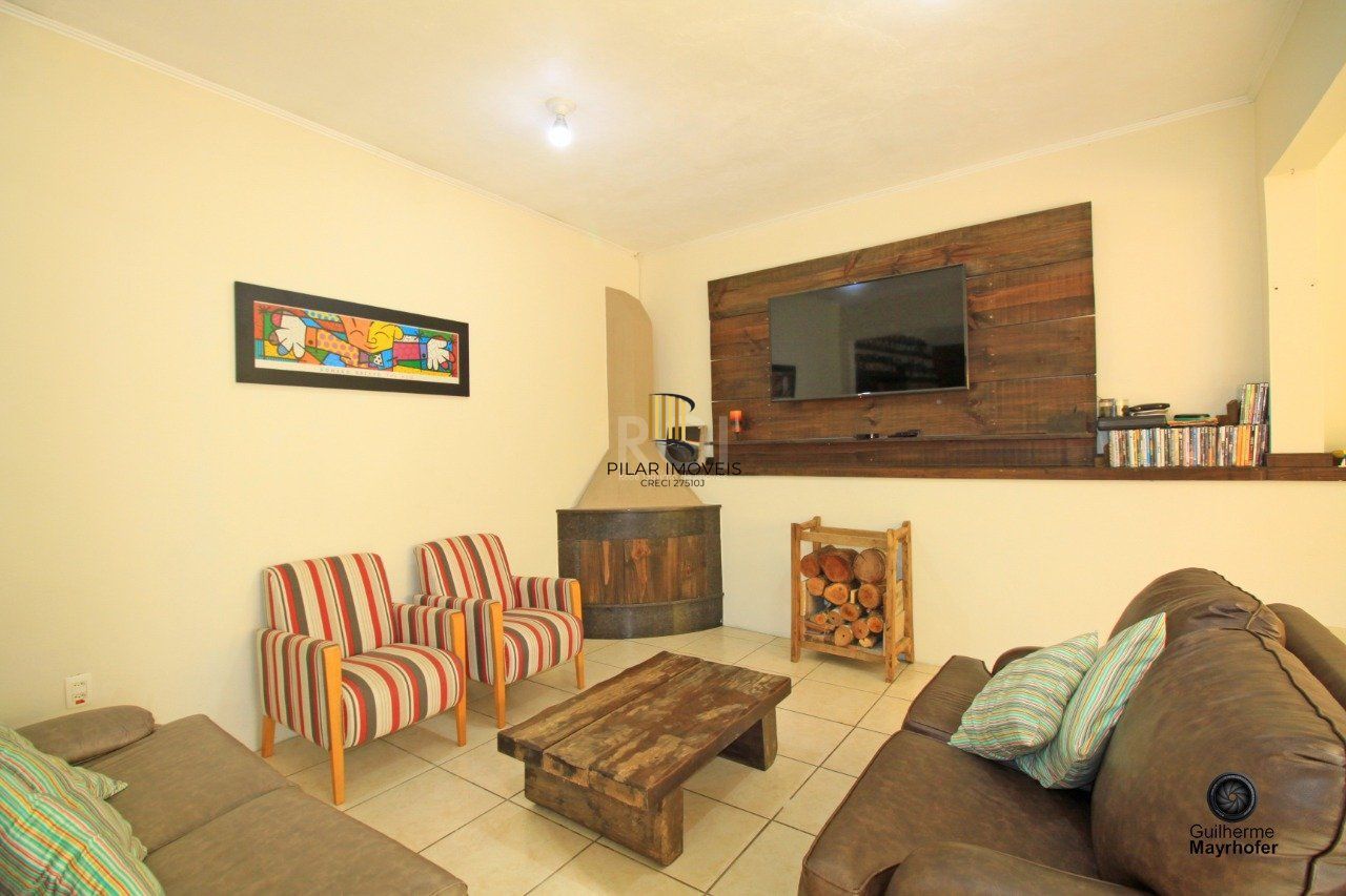 Casa para Venda - 328.5m², 3 dormitórios, sendo 1 suites, 3 vagas - Cavalhada, Porto Alegre
