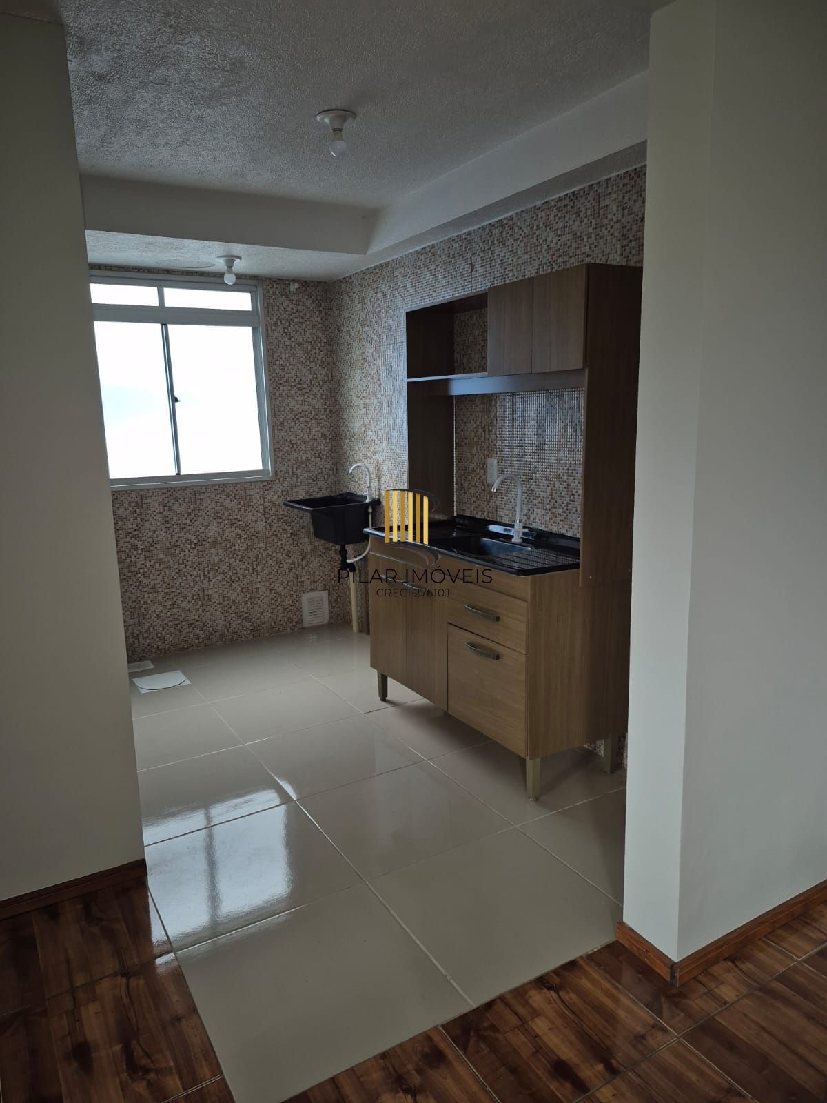Apartamento para Venda - 45.81m², 2 dormitórios, 1 vaga, Lomba do Pinheiro