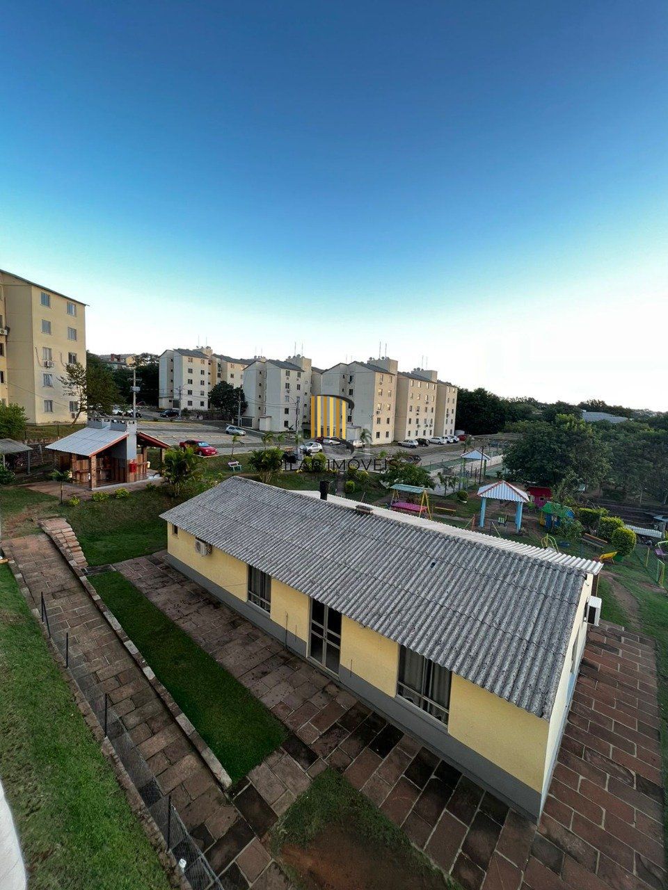 Apartamento para Venda - 38.24m², 2 dormitórios, 1 vaga - Vila Nova, Porto Alegre