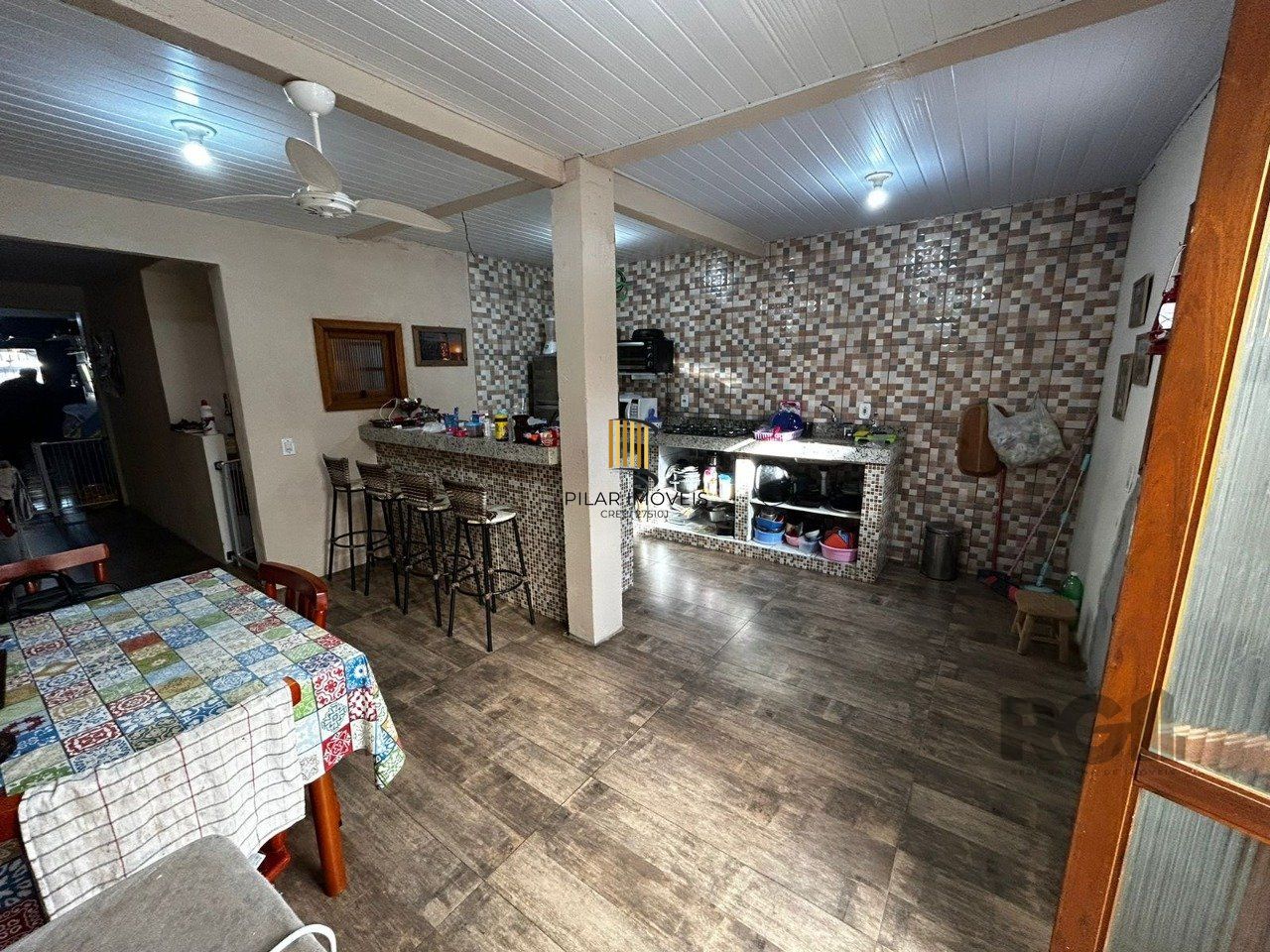 Casa para Venda - 120m², 5 dormitórios, 2 vagas - Hípica, Porto Alegre