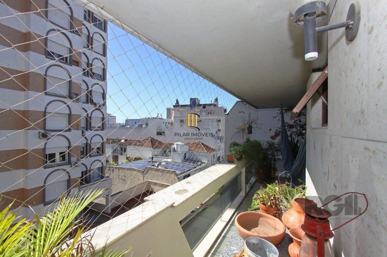 Apartamento a venda no coração do bom fim em Porto Alegre.