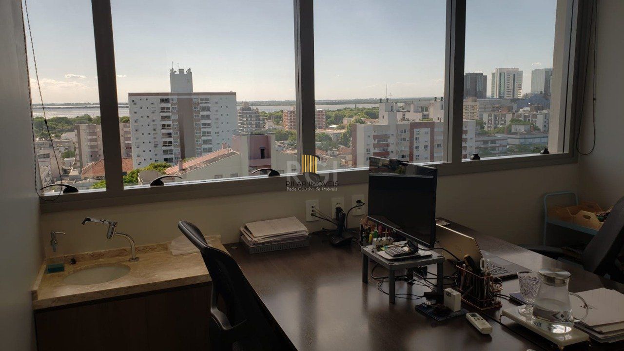 Sala comercial com vista para o Guaíba no Getúlio Vargas Prime Office. - Pilar Imóveis