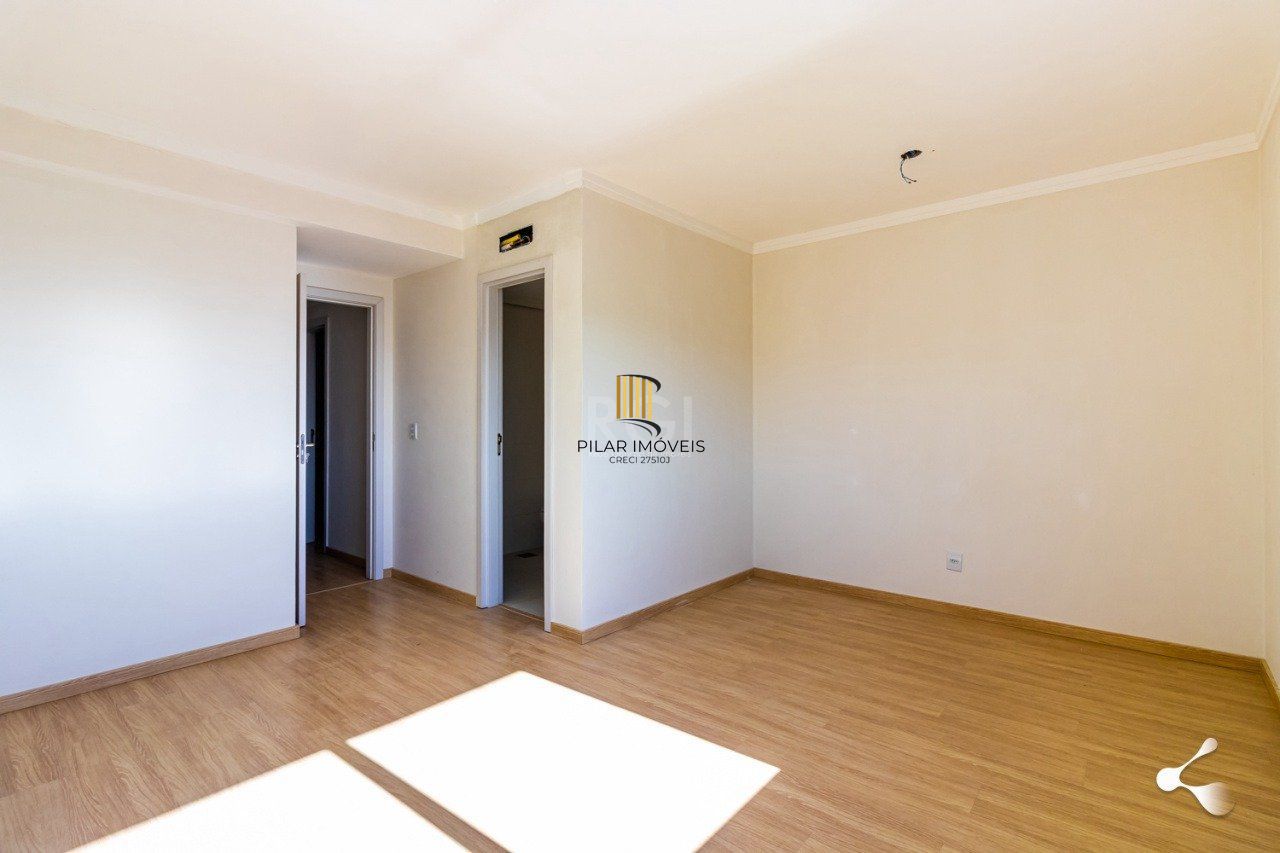Casa 3 dormitórios no bairro Espírito Santo