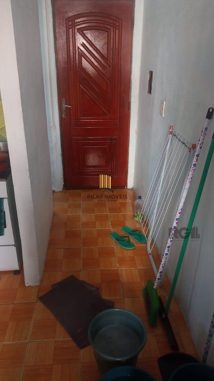 Apartamento 2 dormitórios no bairro Rubem Berta