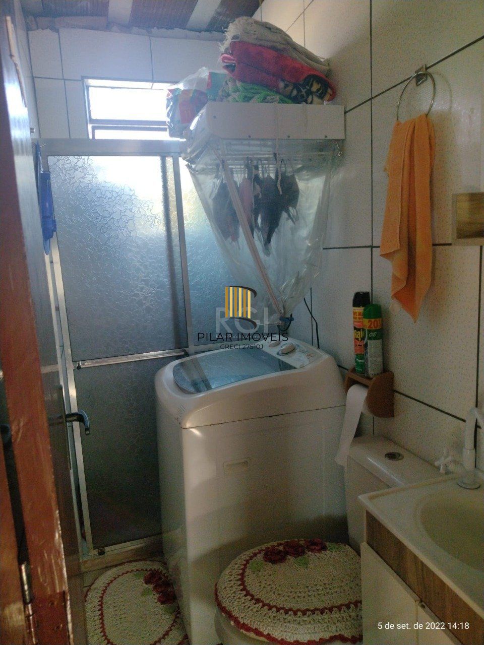 Casa para Venda - 220m², 2 dormitórios, sendo 1 suites, 2 vagas - Cavalhada, Porto Alegre