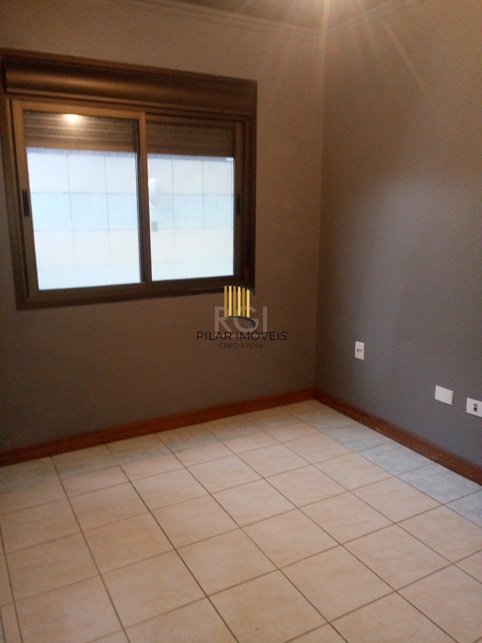 Apartamento para Venda - 77m², 2 dormitórios, sendo 1 suites, Jardim São Pedro, Porto Alegre