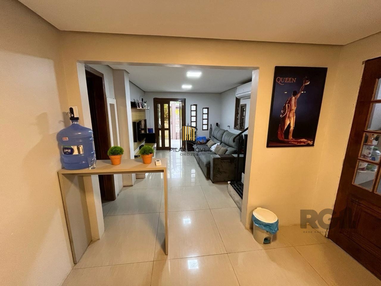Sobrado a venda no bairro Mato Grande em Canoas