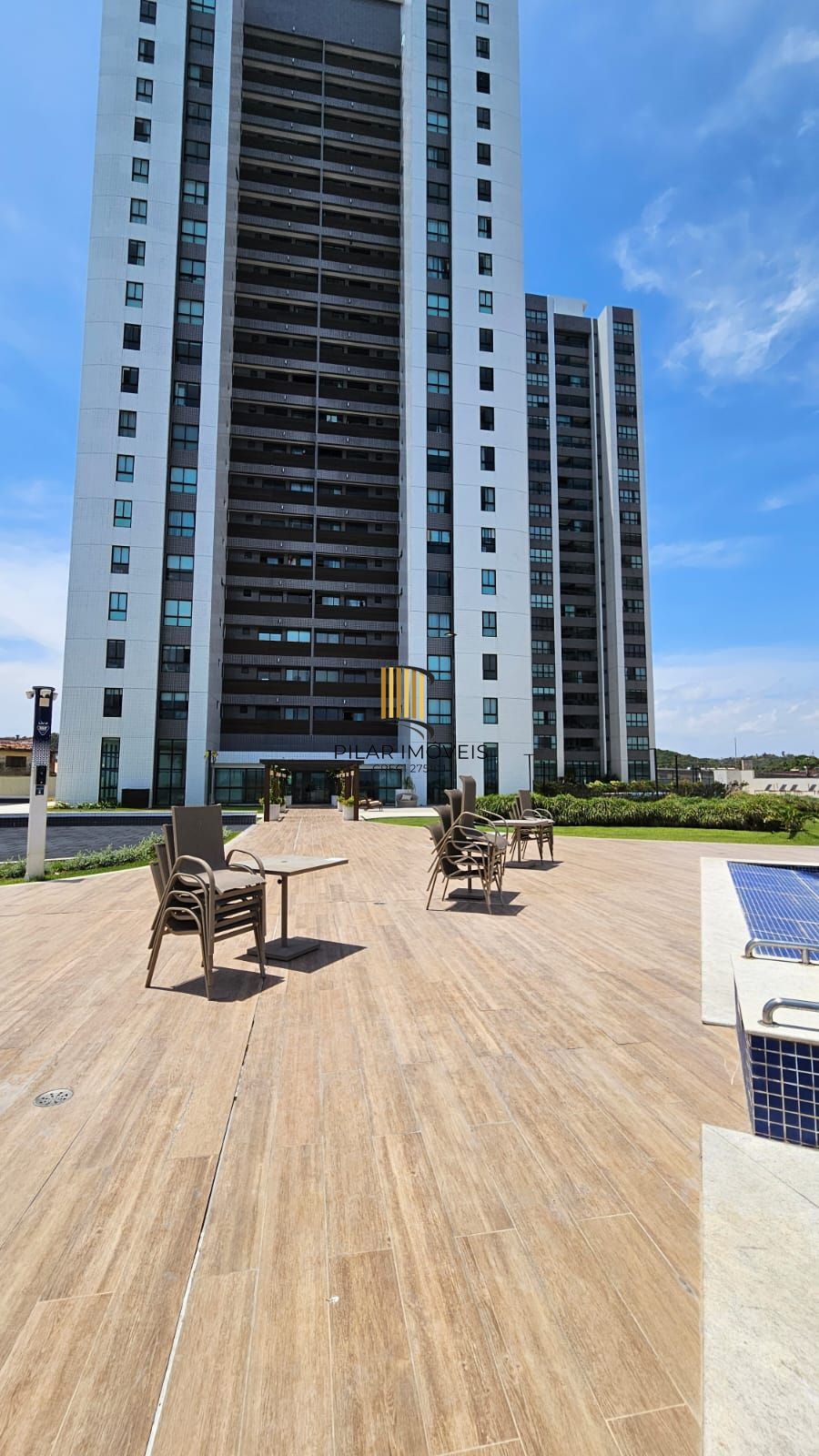 Apartamento 3 quartos, 3 suítes, 2 vagas, frente mar em Jacarecica, Maceió - Alagoas