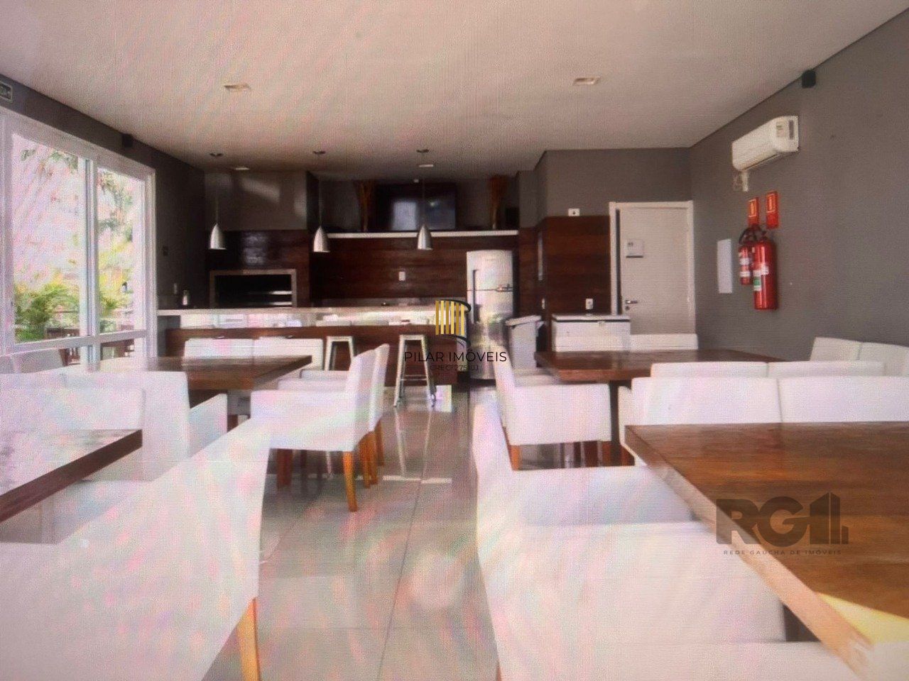 Apartamento de 2 dormitórios, sendo 1 suíte no bairro Mal Rondon