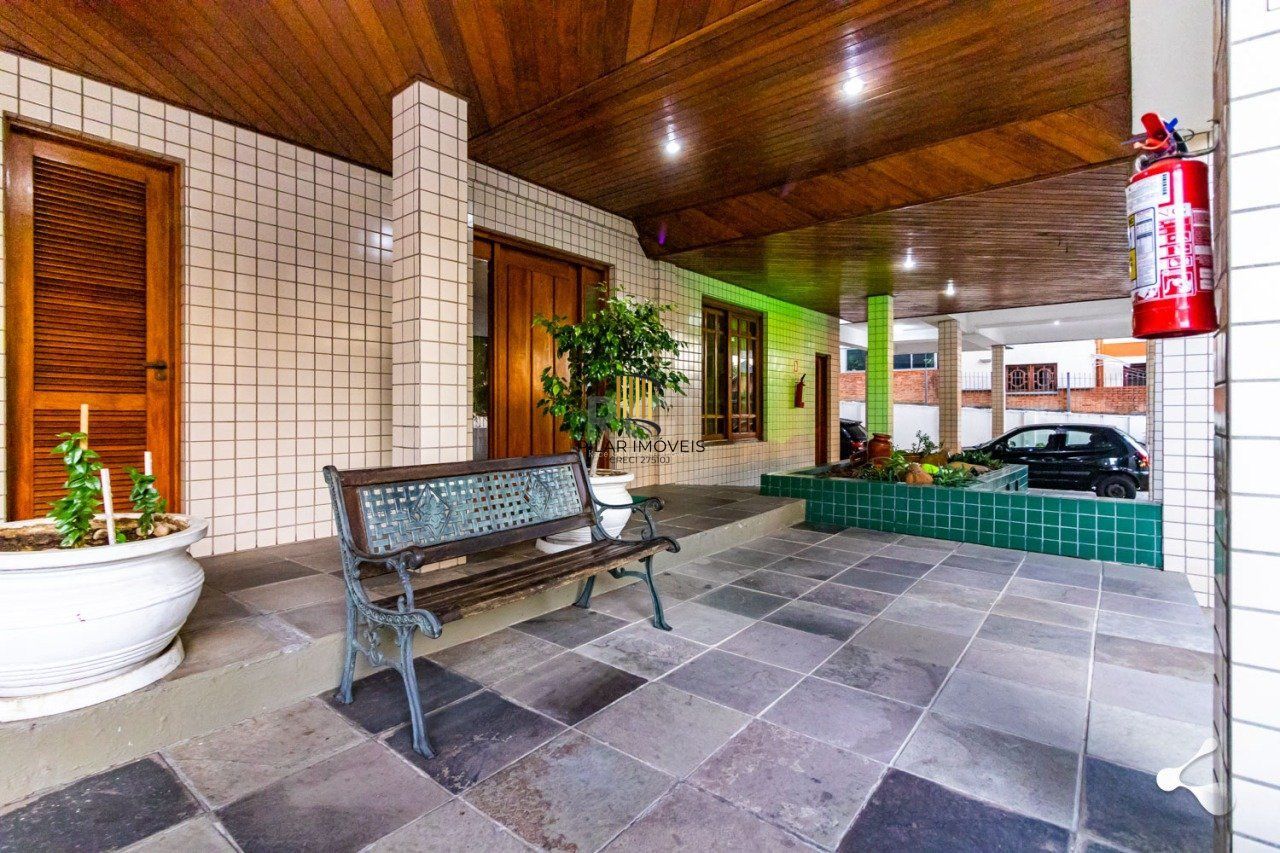 EXCELENTE APARTAMENTO DE 3 DORMITÓRIOS E 2 VAGAS DE GARAGEM