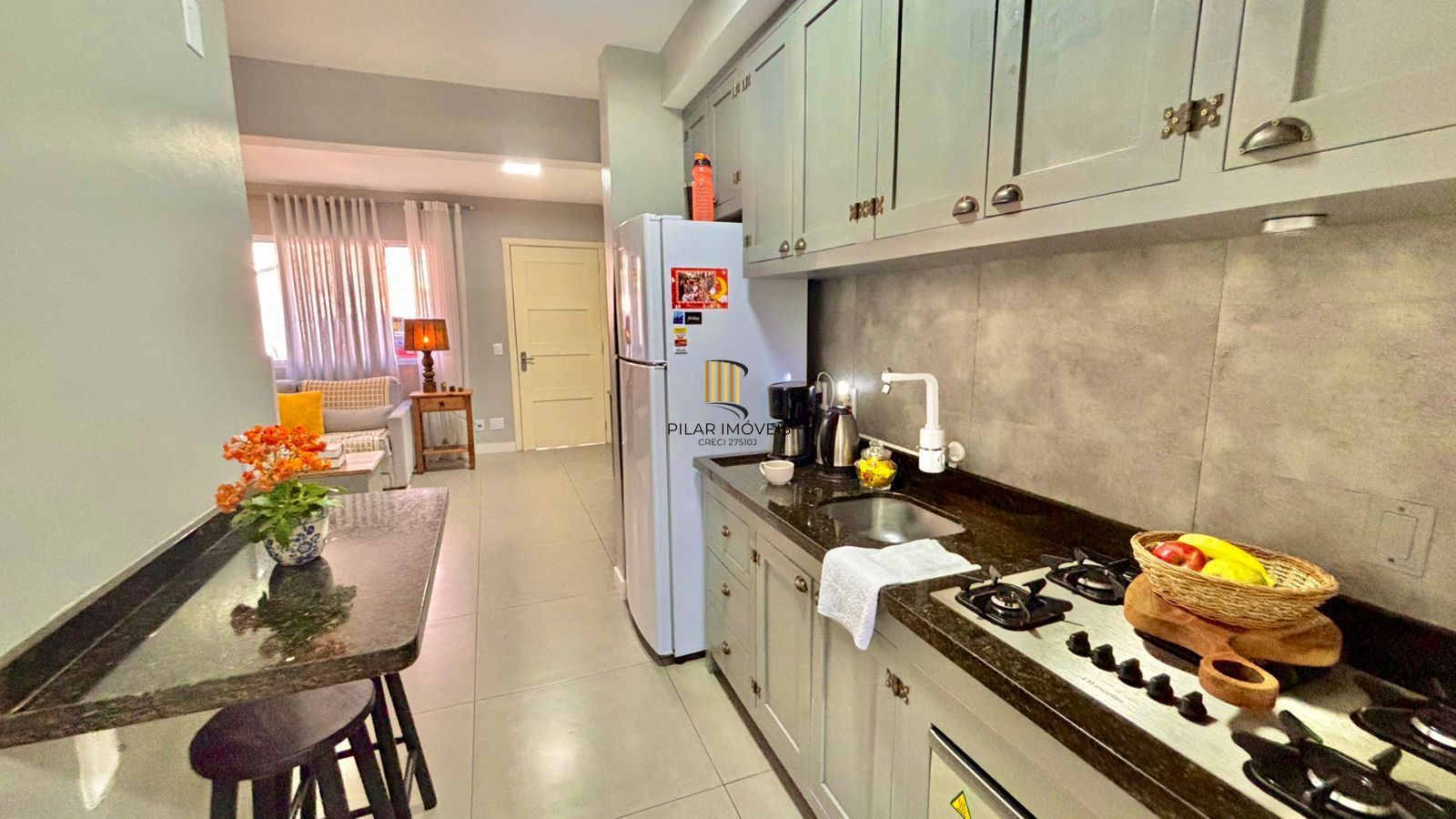 Casa em Condomínio com 03 quartos e 02 vagas no Bairro Humaitá em Porto Alegre