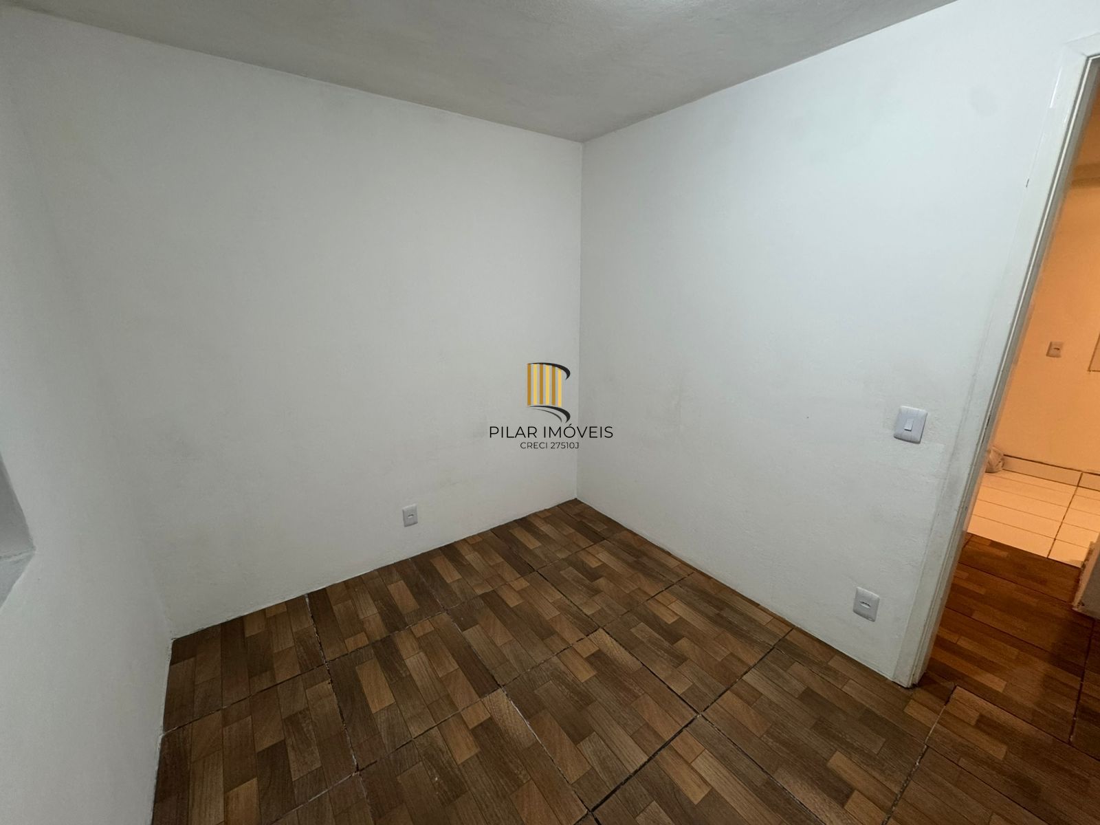 Apartamento com 02 quartos no Bairro Parque Santa Fé