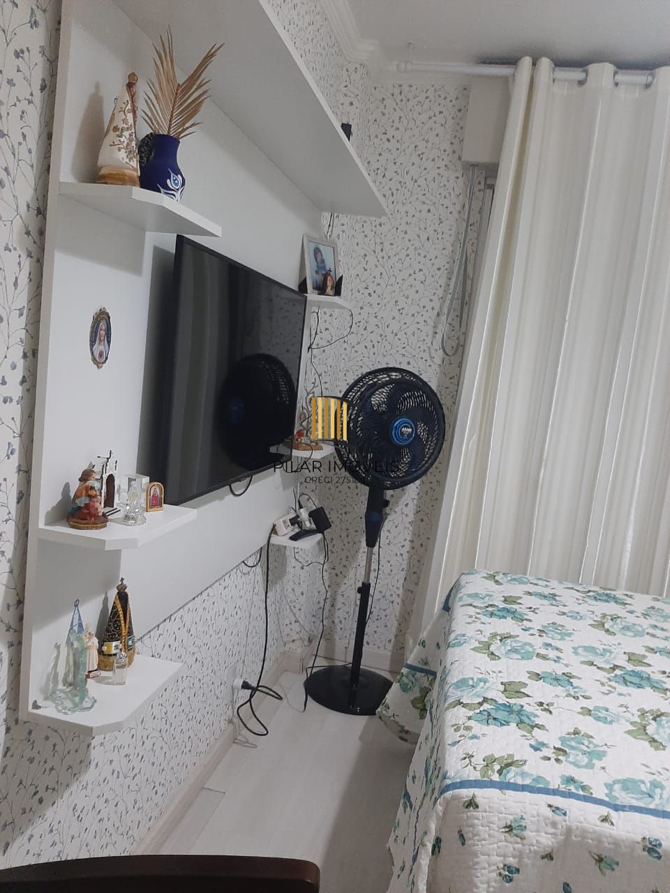 Apartamento de 02 quartos no Partenon