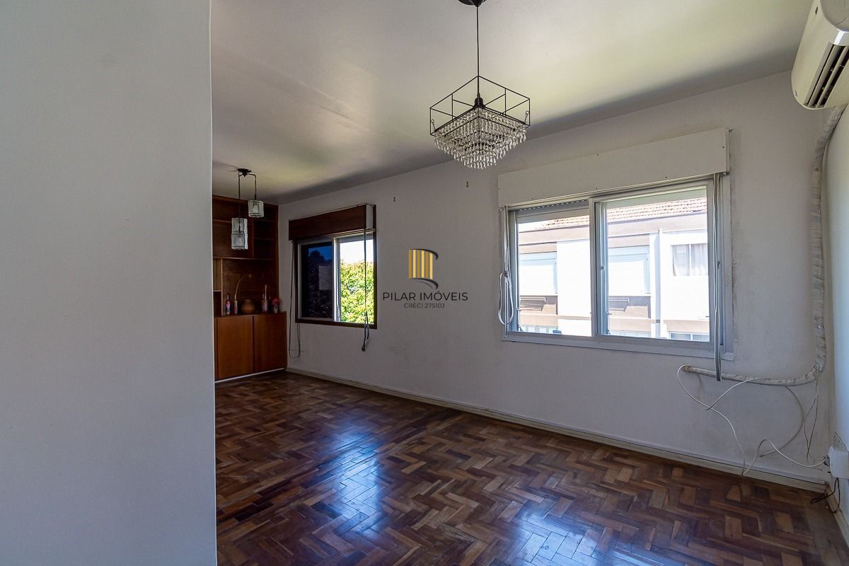Apartamento com 02 quartos no Bairro Vila Ipiranga