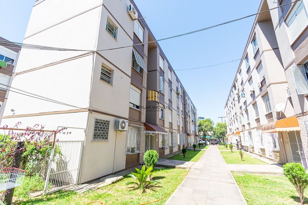 Apartamento com 02 quartos no Bairro Vila Ipiranga