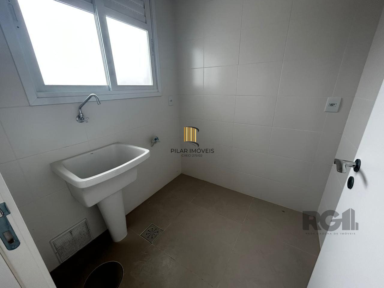 Apartamento com 3 suíte, churrasqueira, vaga de garagem, no bairro Menino Deus, Porto Alegre/RS