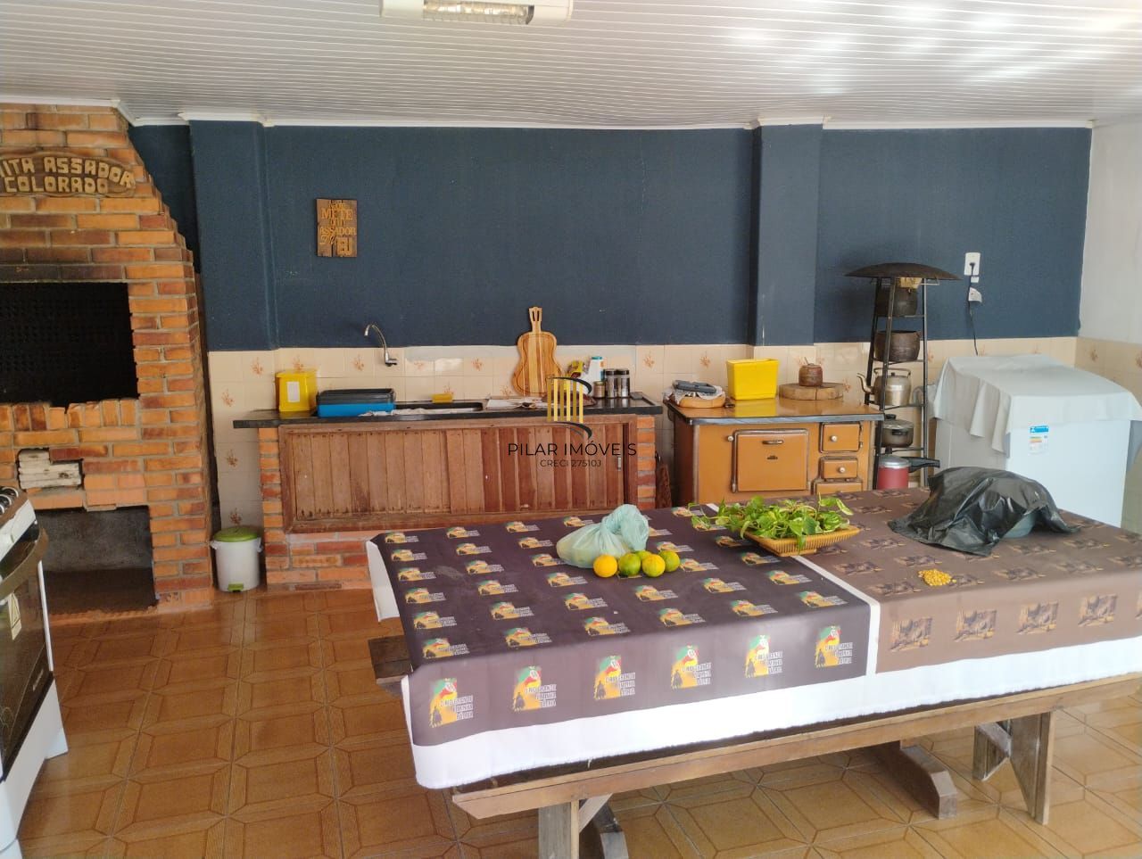 casa térrea 3 dormitórios com 2 vagas cobertas e demais descobertas no bairro cristal