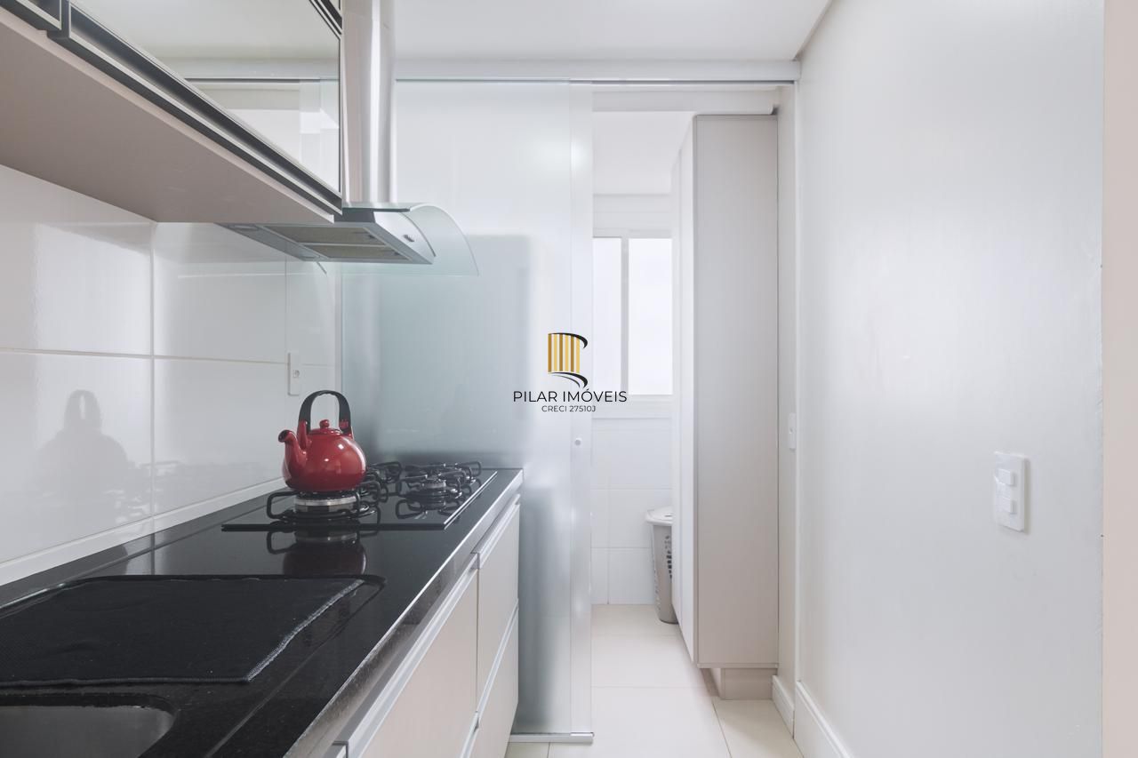 Apartamento com 03 Quartos (01 suíte) e 02 vagas na Praia de Torres RS