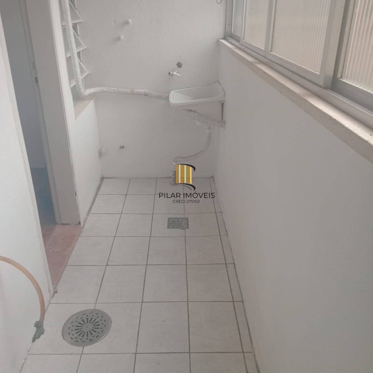 Apartamento com 02 Quartos e 02 Banheiros no Bairro Partenon em Porto Alegre