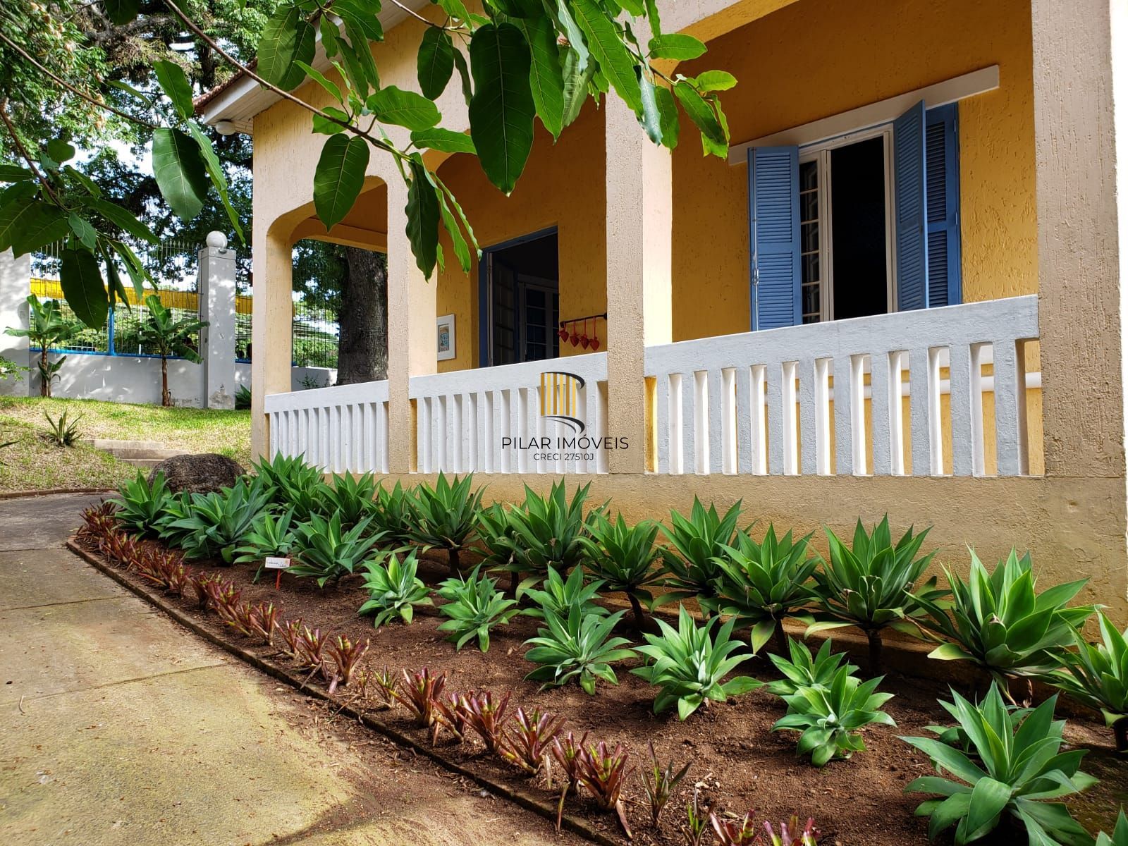 Casa Centenária no Bairro Belém Velho Residencial/Comercial - Pilar Imóveis