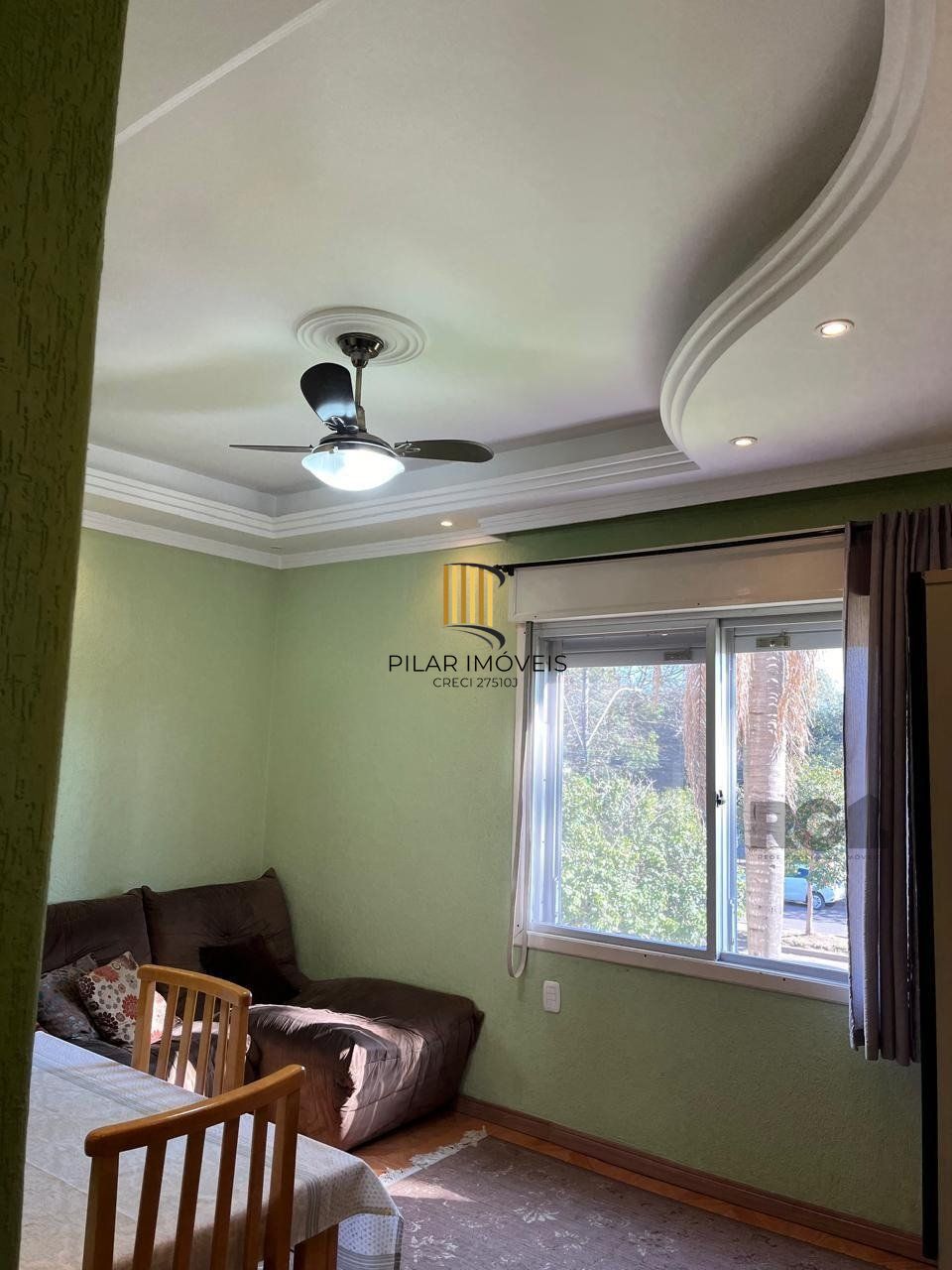 Apartamento com 2 quartos, vaga de garagem, lavabo, no bairro Cristal, Porto Alegre/RS
