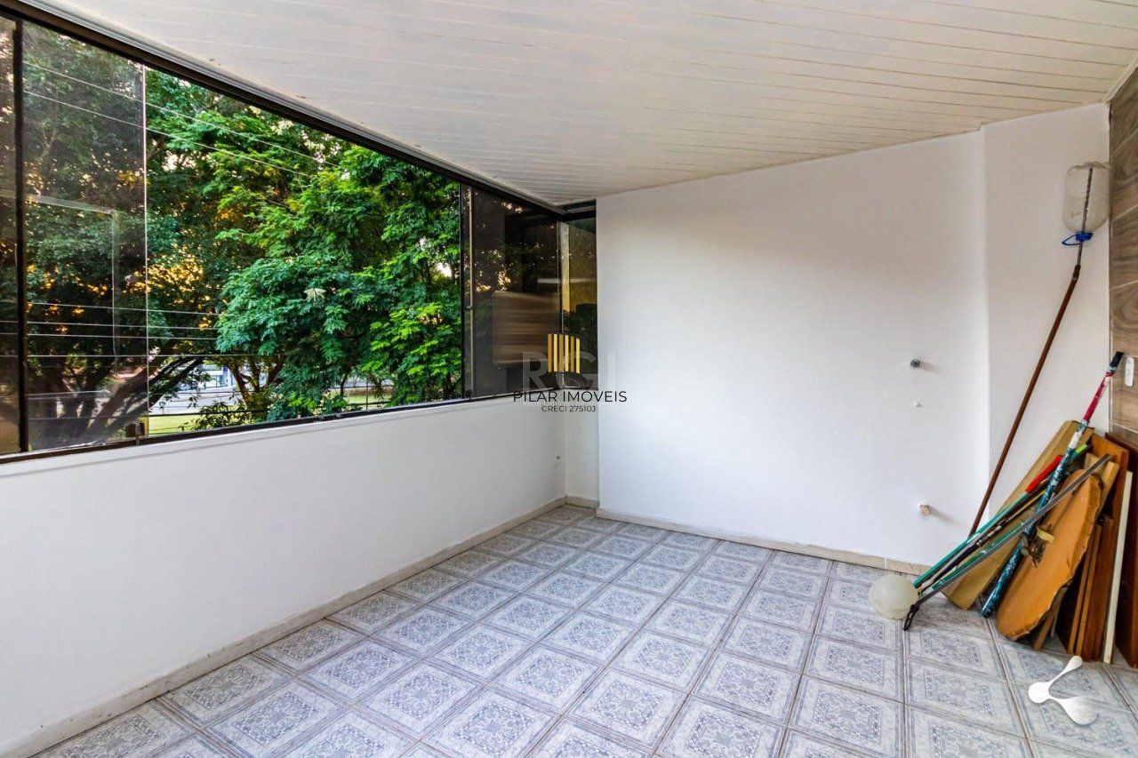 EXCELENTE APARTAMENTO DE 3 DORMITÓRIOS E 2 VAGAS DE GARAGEM