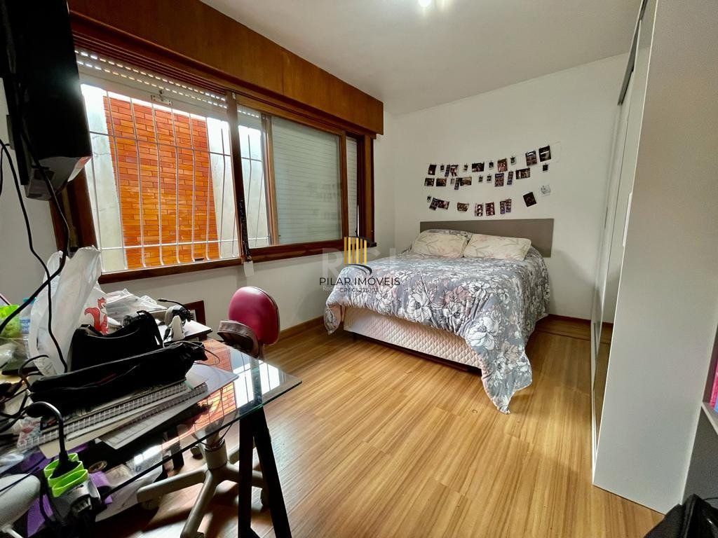 Casa Condominio para Venda - 187.9m², 4 dormitórios, sendo 1 suites, 2 vagas - Pedra Redonda, Porto Alegre