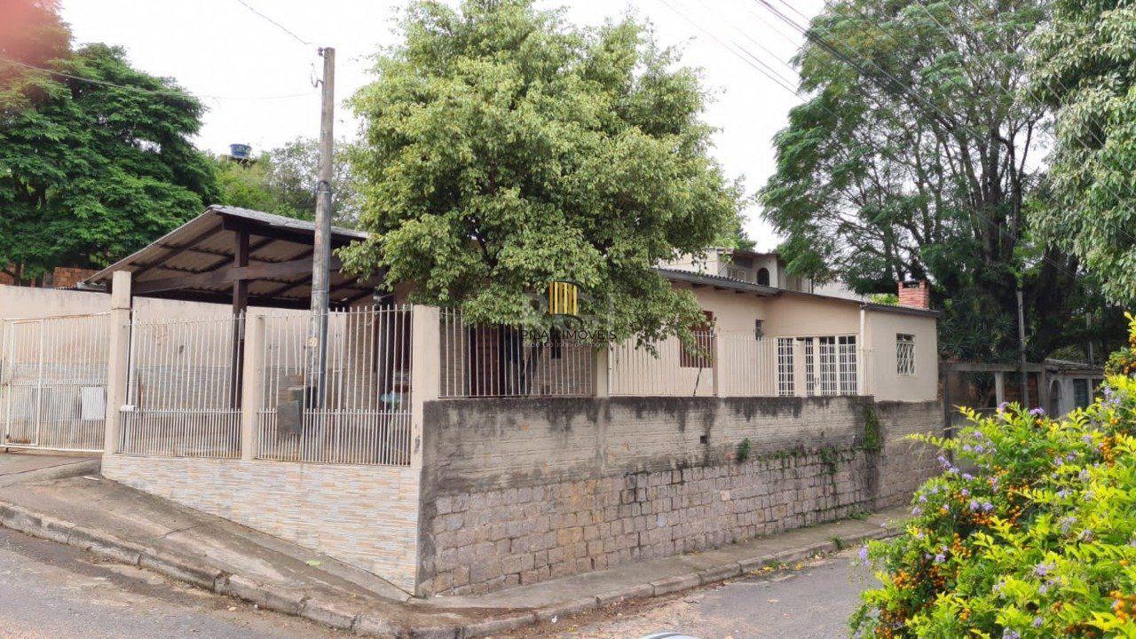 Casa para Venda - 94m², 3 dormitórios, 2 vagas - Agronomia, Porto Alegre