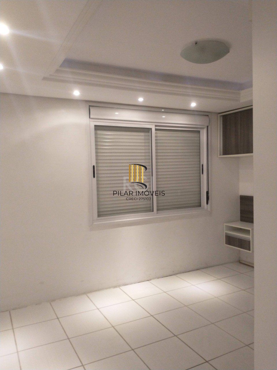 Apartamento para Venda - 54.63m², 2 dormitórios, 1 vaga - Camaquã