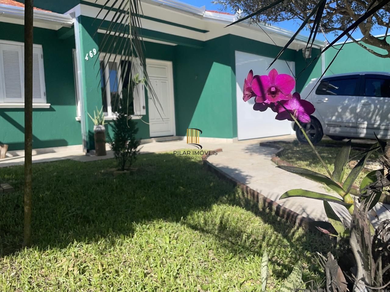 Casa 3 dormitórios, 1 suite, lareira, 2 vagas de garagem, piscina, bairro Mariápolis, Osório-RS